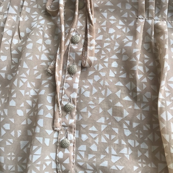 Charming Charlie Blouse - Picture 2 of 4